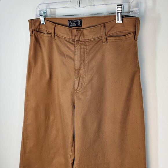 NWT Abercrombie & Fitch Khaki Ultra High Rise Cropped Wide Leg Pants Size 30 - Picture 3 of 8